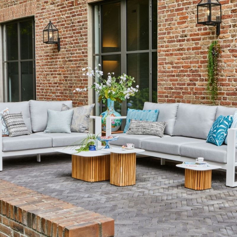 sofaset_suns_savona_mw_lightgrey_mood_1500_1